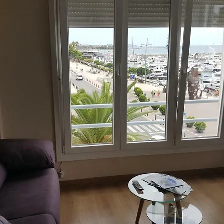 Marina Port Apartment
