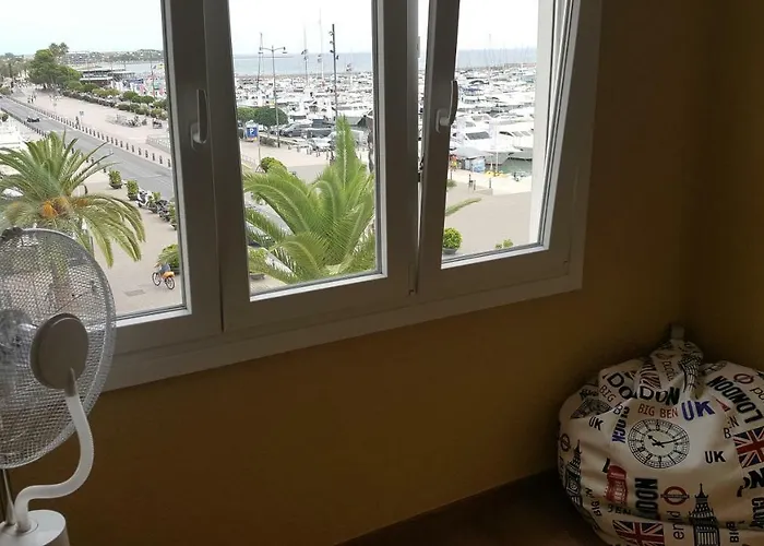 Marina Port