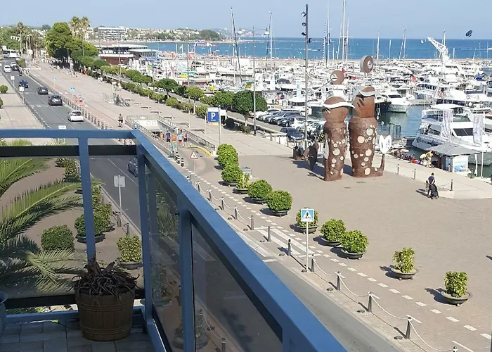 Marina Port *